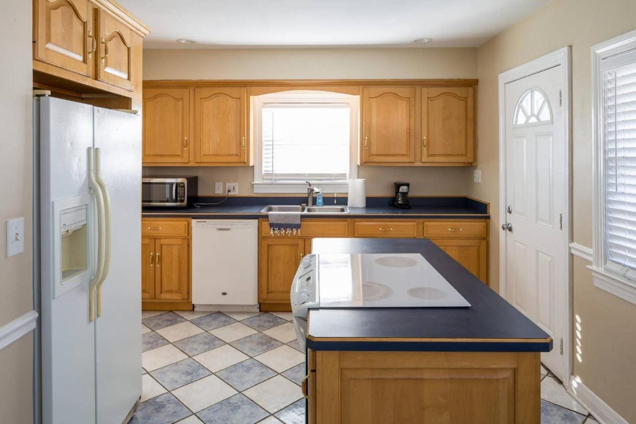 2203 Brighton Drive, * Louisville