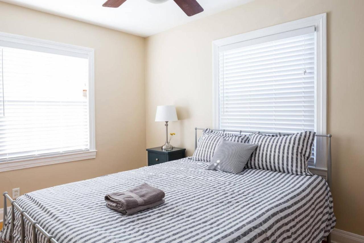2203 Brighton Drive, Bed & Breakfast